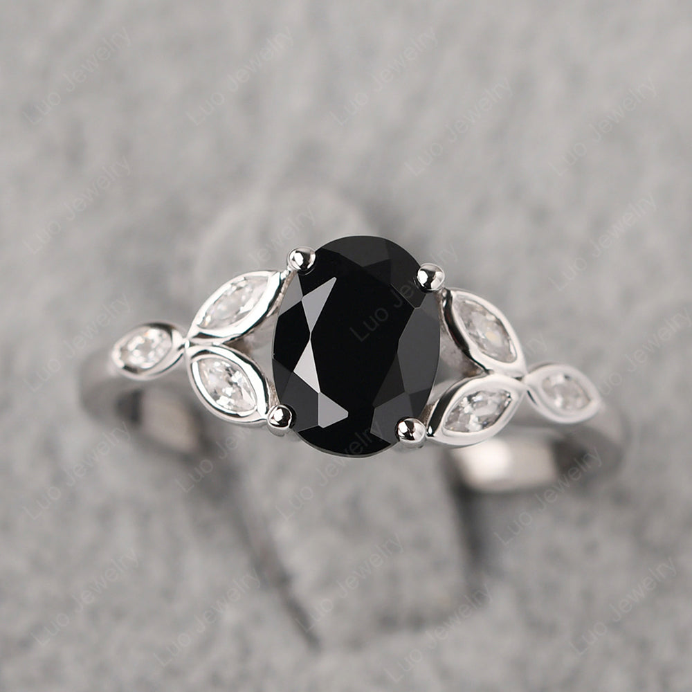 Anillo de compromiso oval de piedra negro de piedra negra anillo