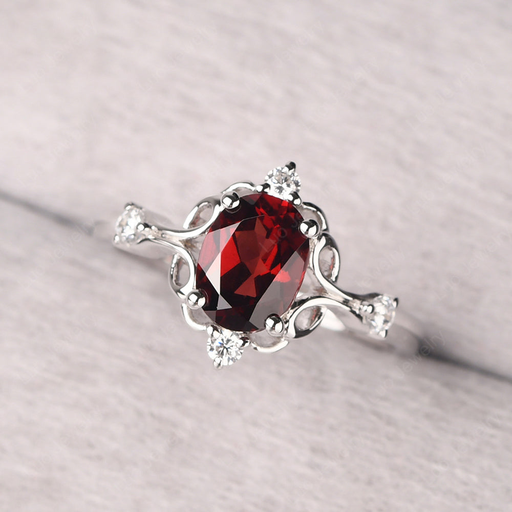 Garnet Art Deco Garnet Ring | LUO