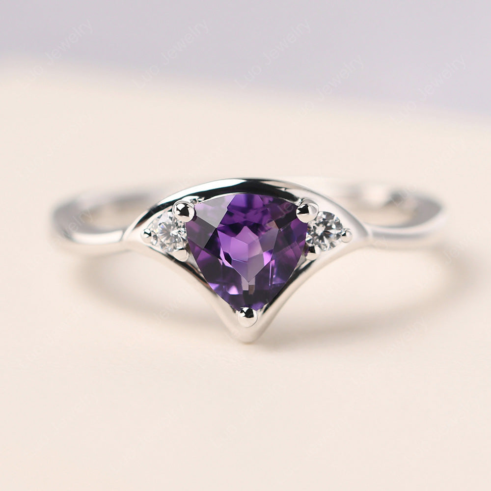 Triangle deals amethyst ring