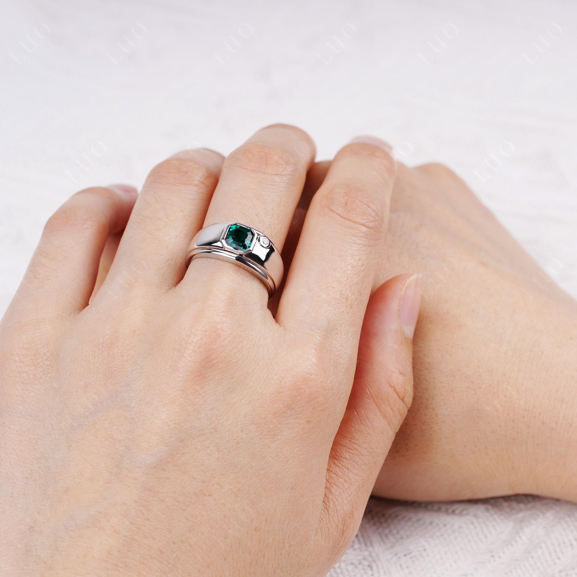 Men's Emerald Ring