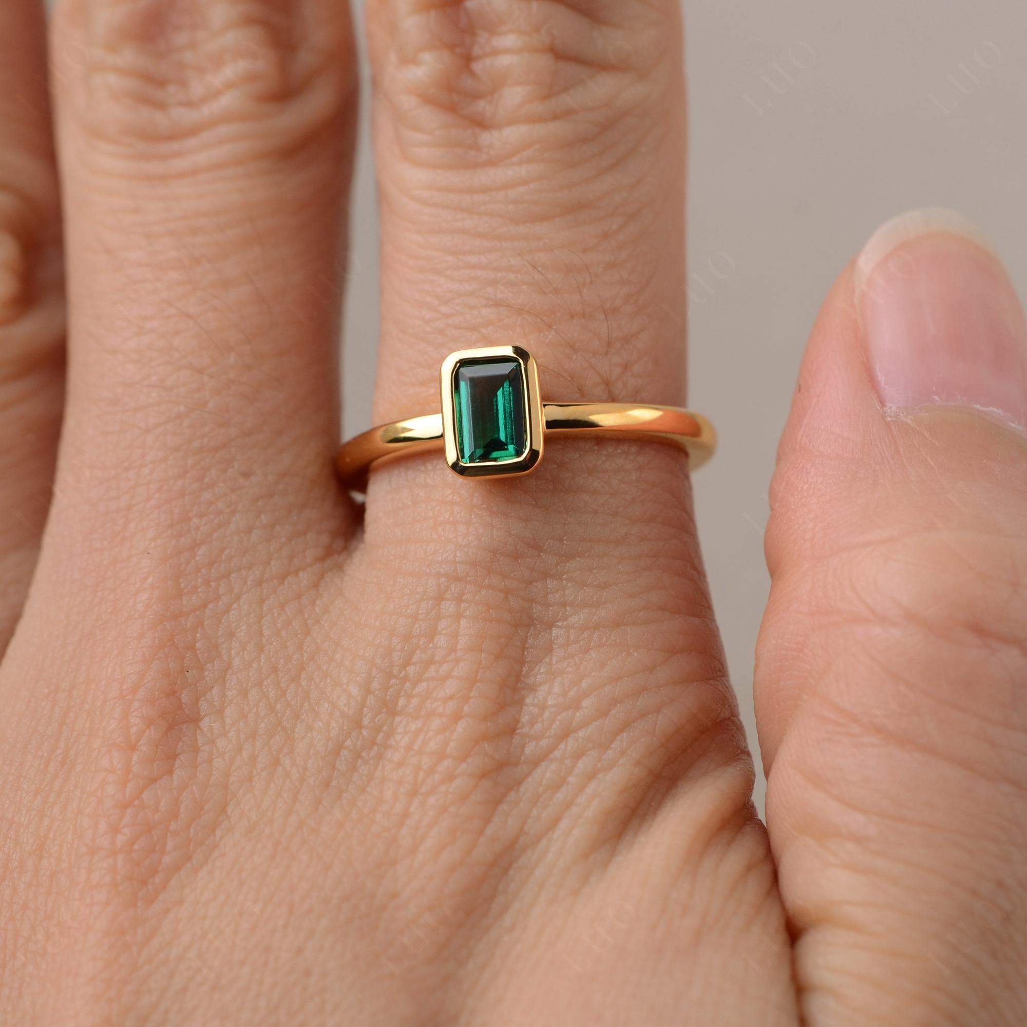 Petite Bezel Set Emerald Solitaire Ring | LUO Jewelry