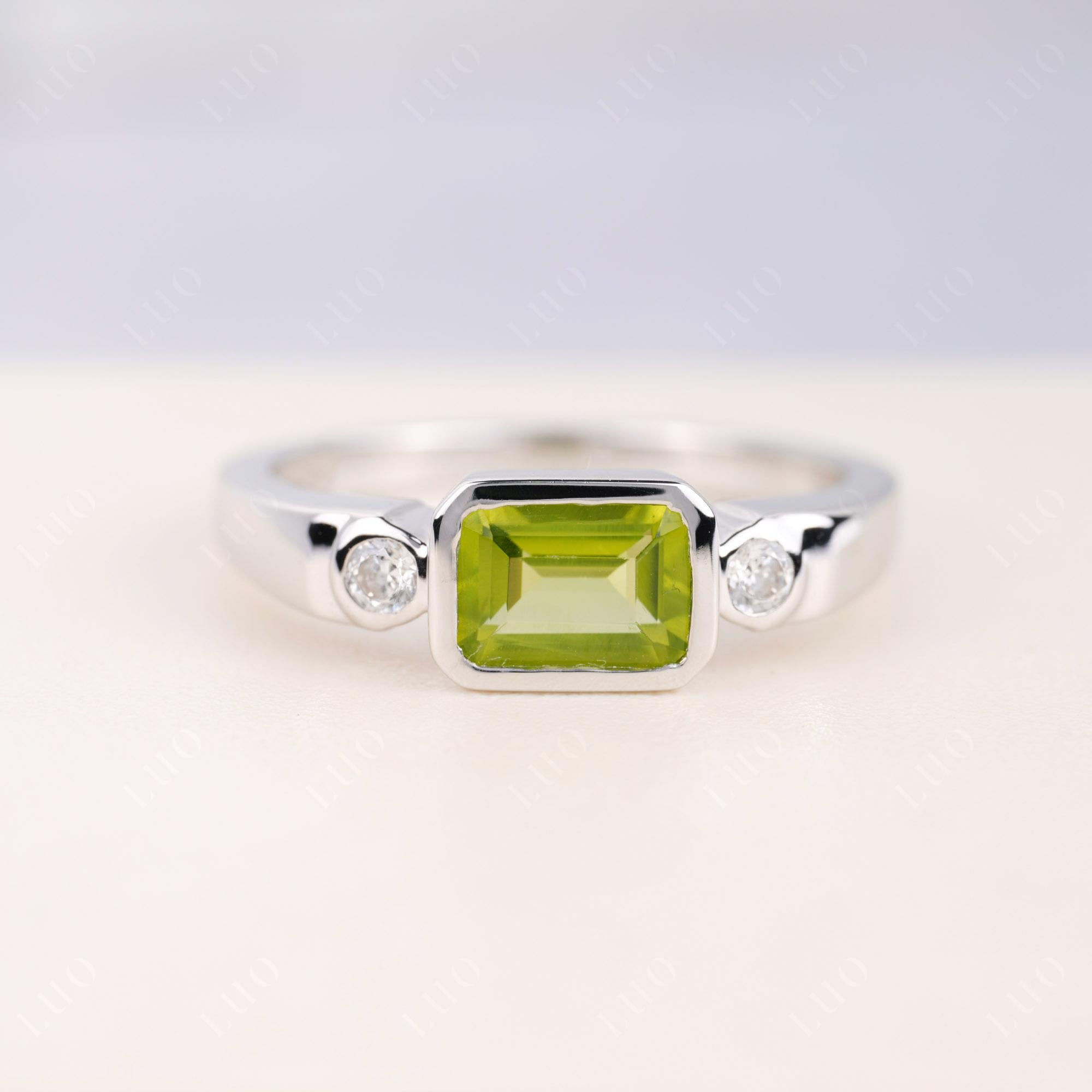 Antique Style Peridot East West Ring - LUO Jewelry 