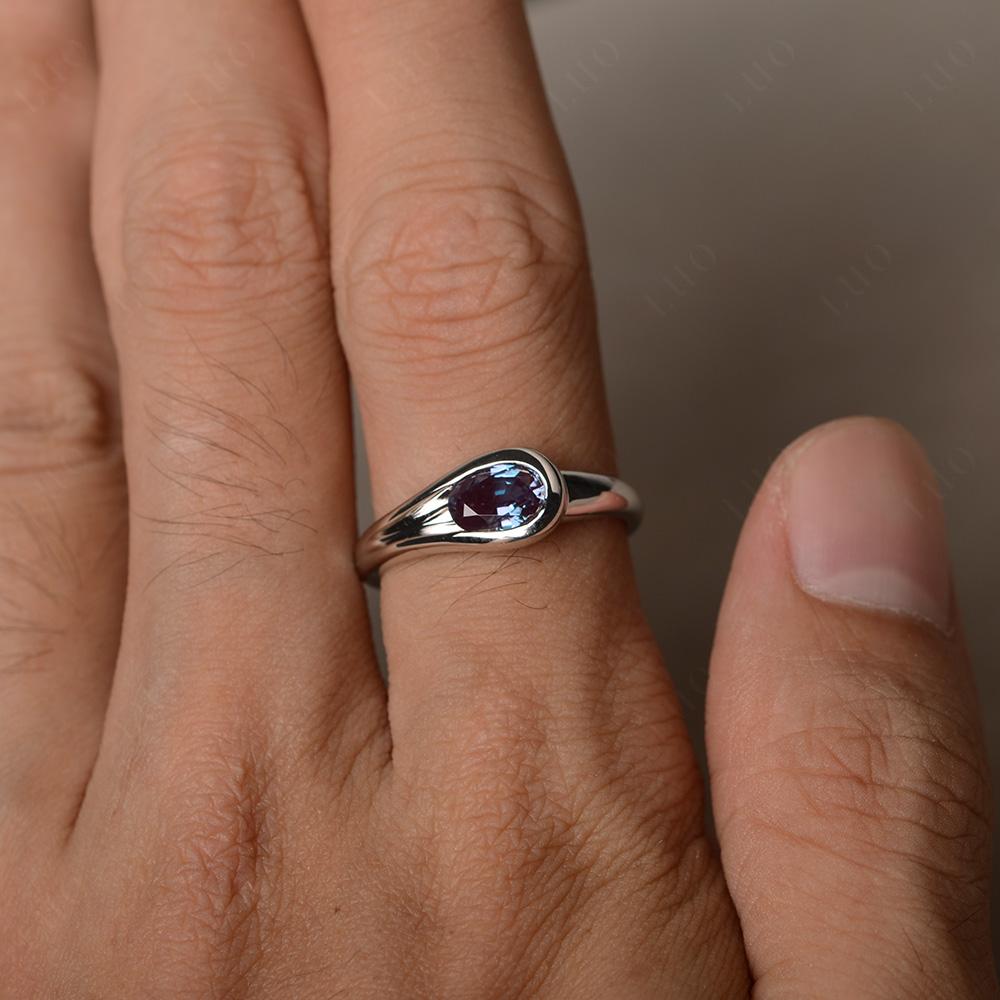 Alexandrite Simple Oval Engagement Ring - LUO Jewelry 