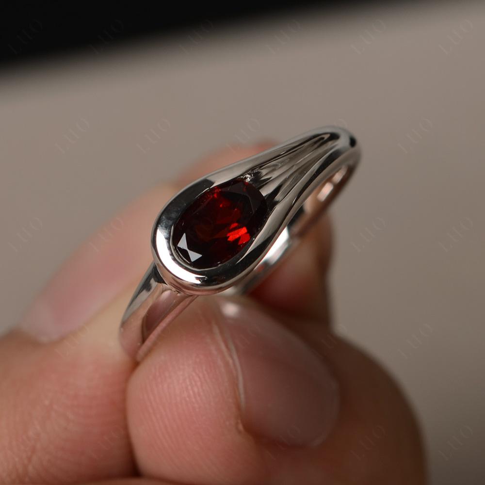 Garnet Streamline Ring - LUO Jewelry 