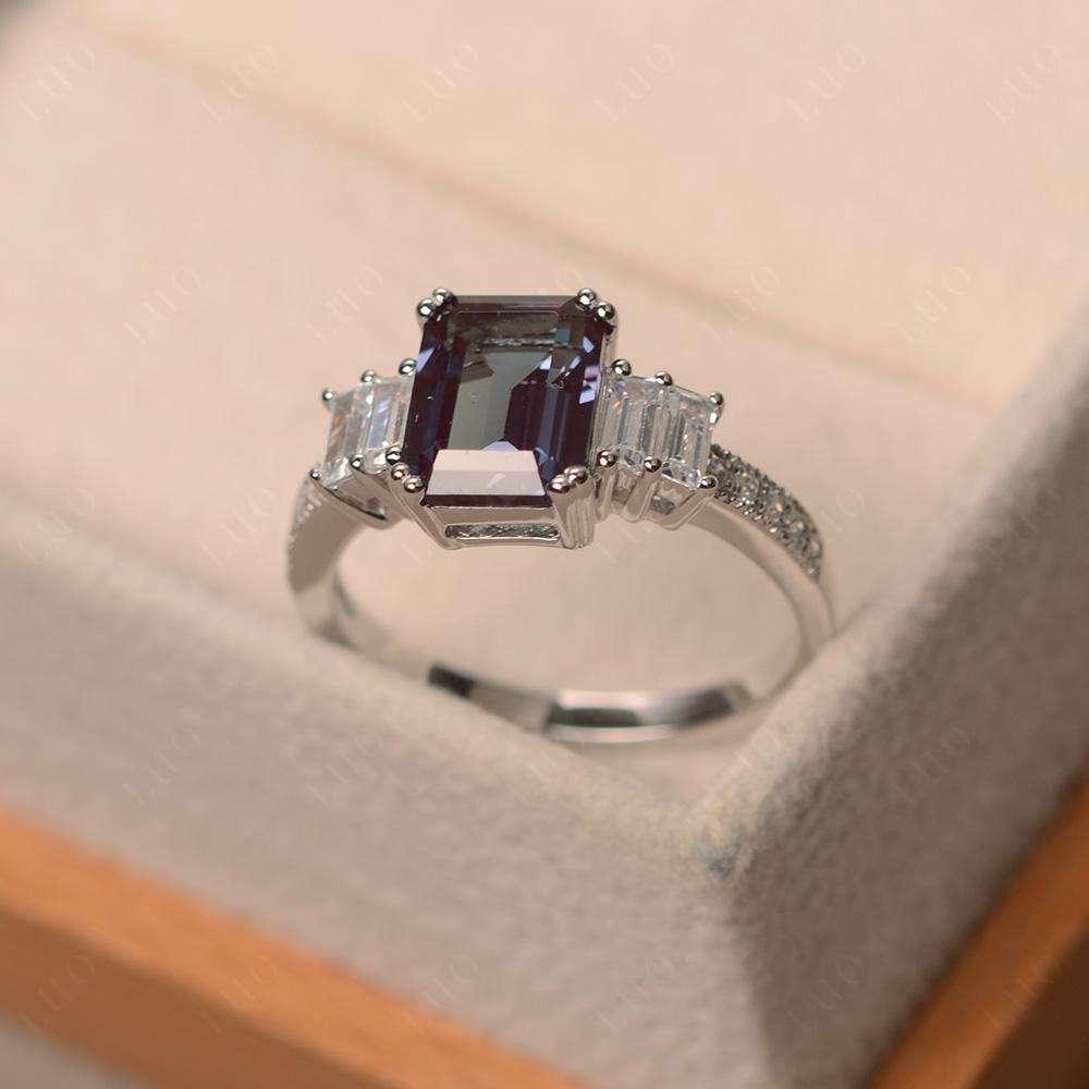 Emerald Cut Alexandrite Milgrain Ring - LUO Jewelry 