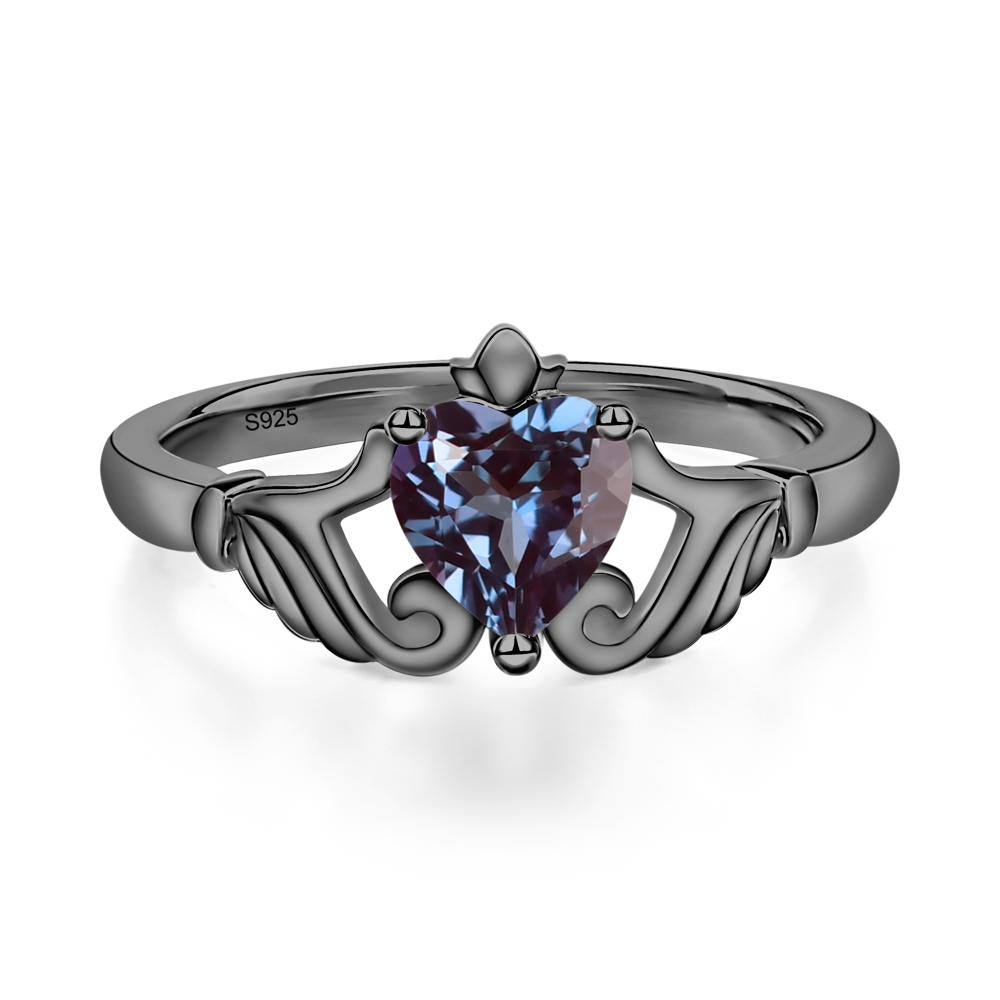 Vintage Alexandrite Claddagh Ring For Women Lab Alexandrite Engagement Ring Gold Claddagh Wedding Ring Sterling hot Silver Claddagh Ring