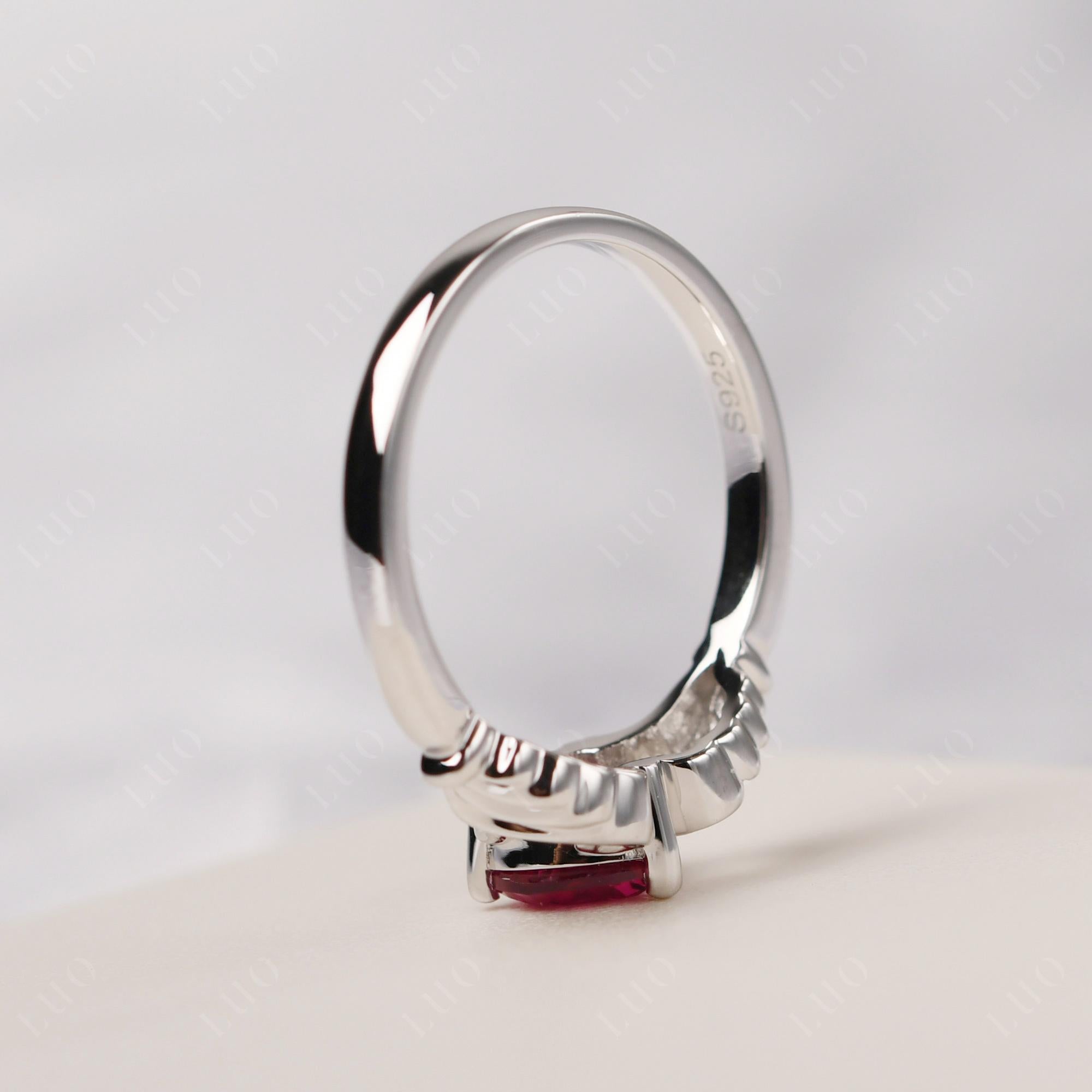 Ruby Claddagh Ring - LUO Jewelry 