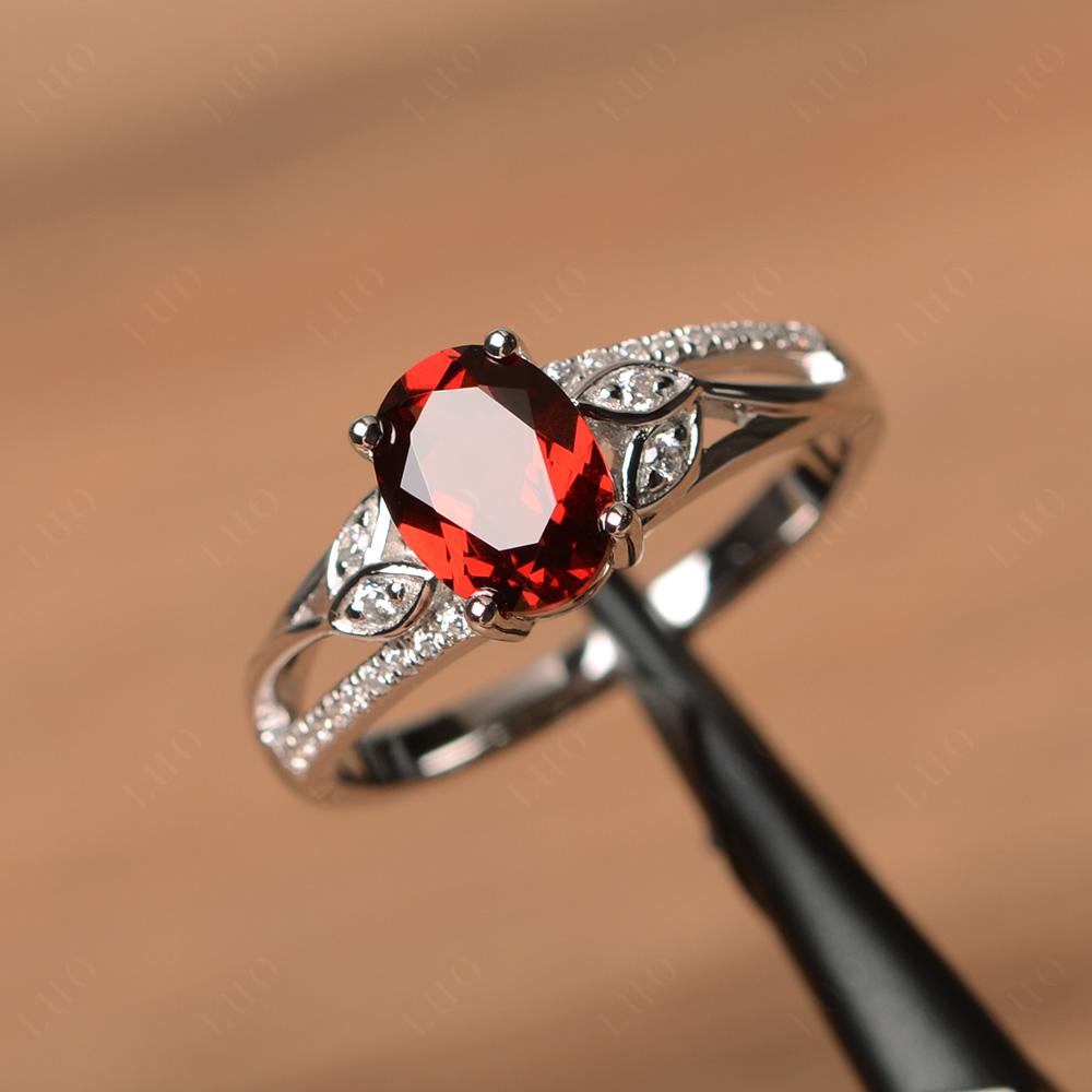 Oval Cut Garnet Ring - LUO Jewelry 