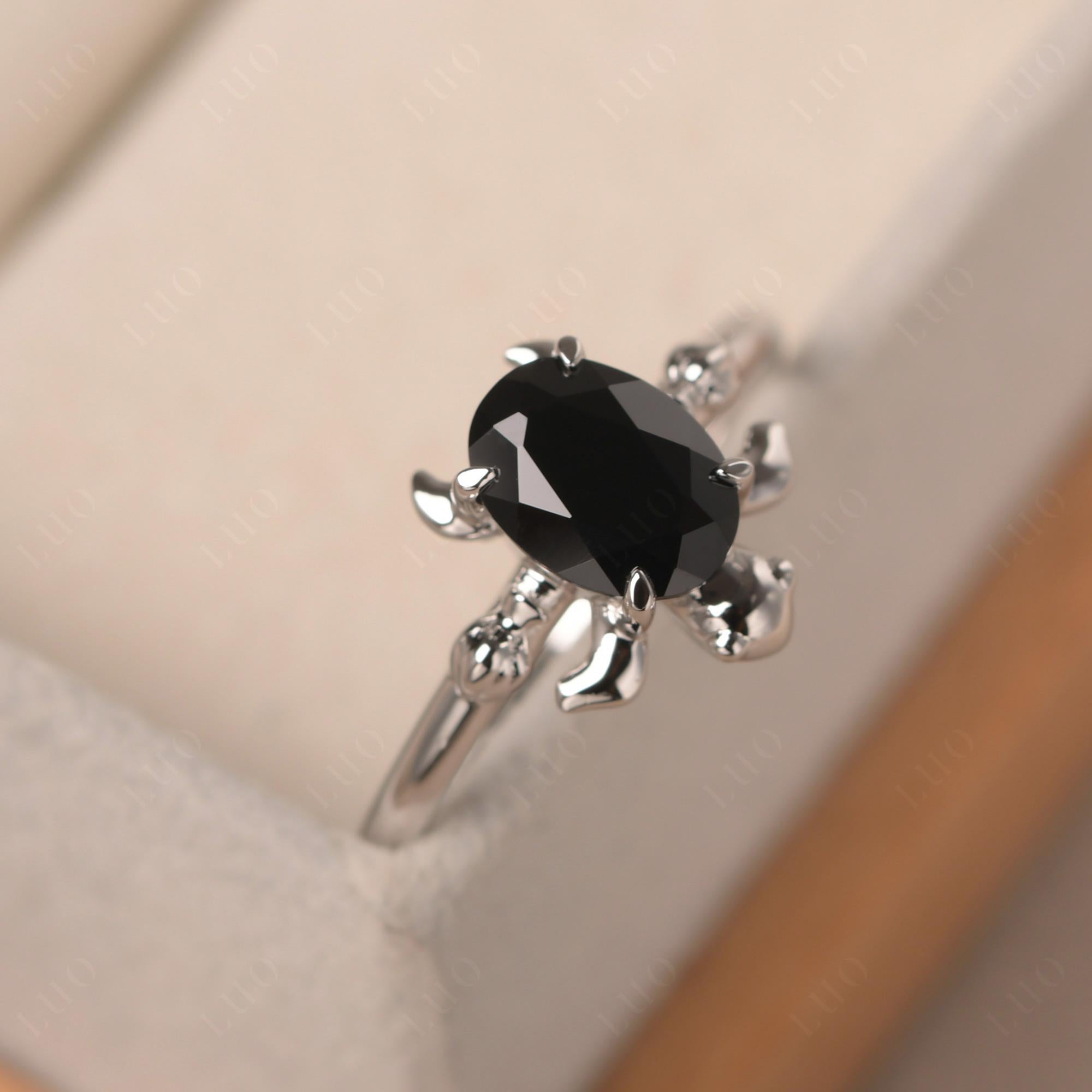 Black Spinel Sea Turtle Ring - LUO Jewelry 