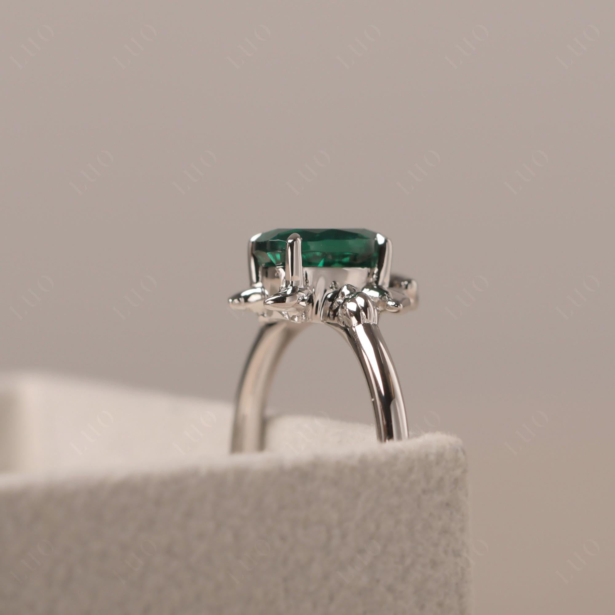 Oval Cut Emerald Turtle Ring - LUO Jewelry 