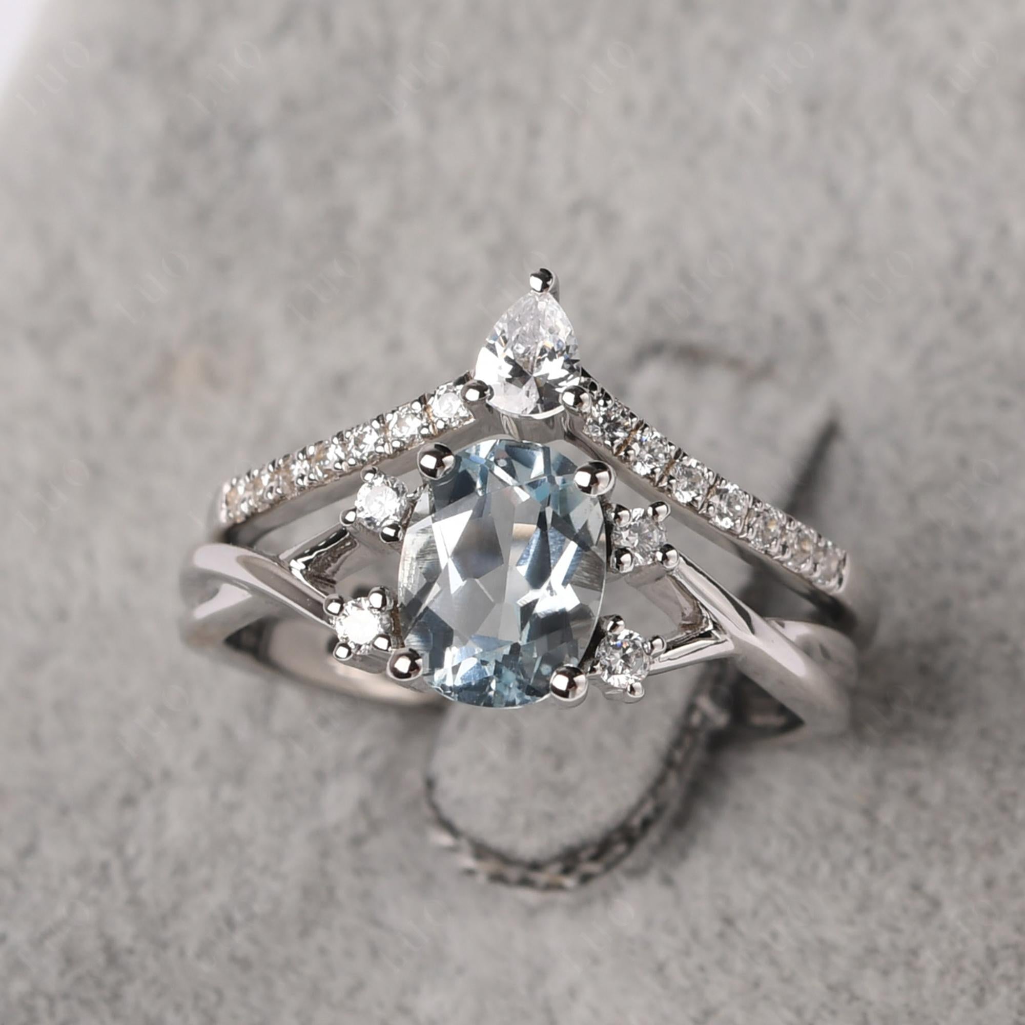 Aquamarine Oval Engagement Ring with Wedding Band - LUO Jewelry 