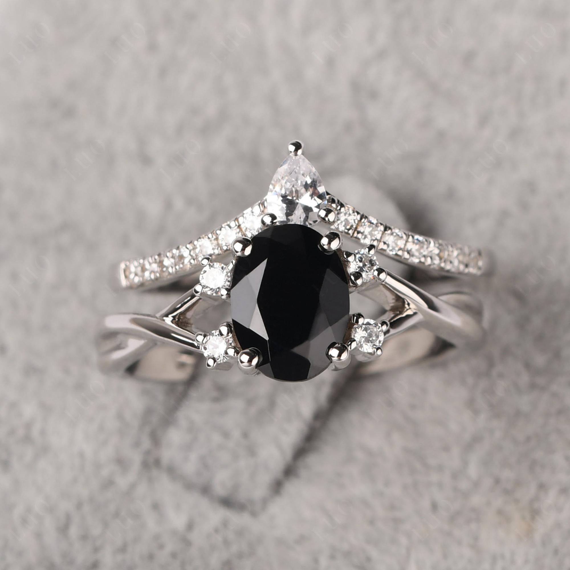 Oval Black Spinel Wedding Ring Set - LUO Jewelry 