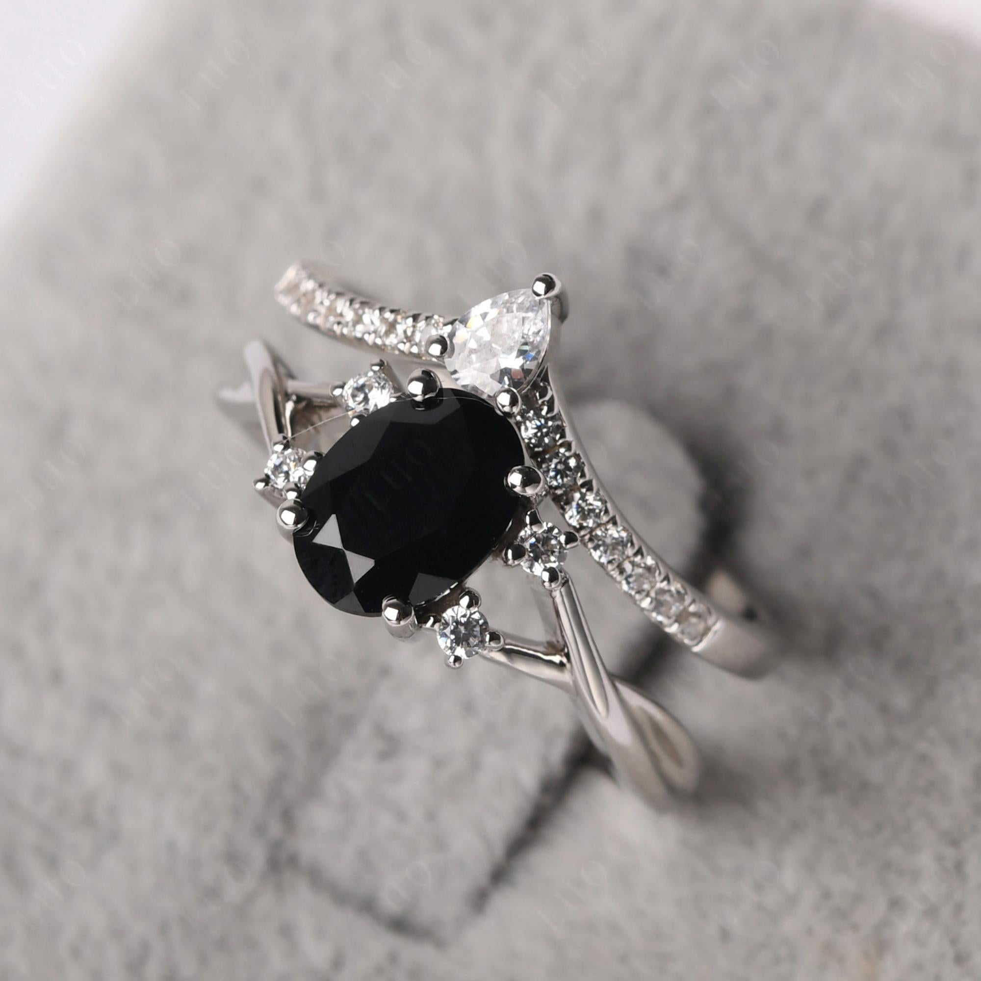 Oval Black Spinel Wedding Ring Set - LUO Jewelry 