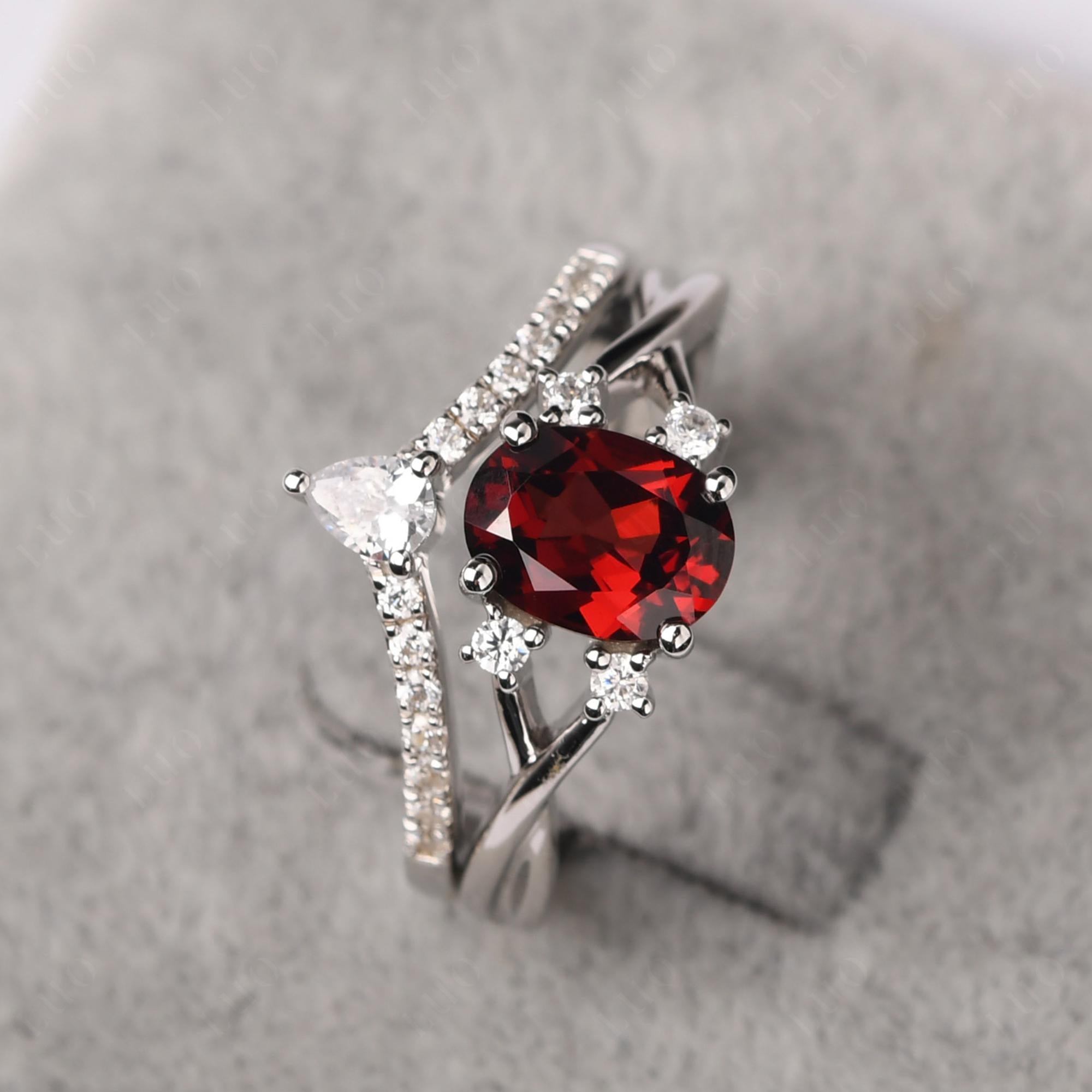 Garnet Oval Engagement Ring with Wedding Band - LUO Jewelry 