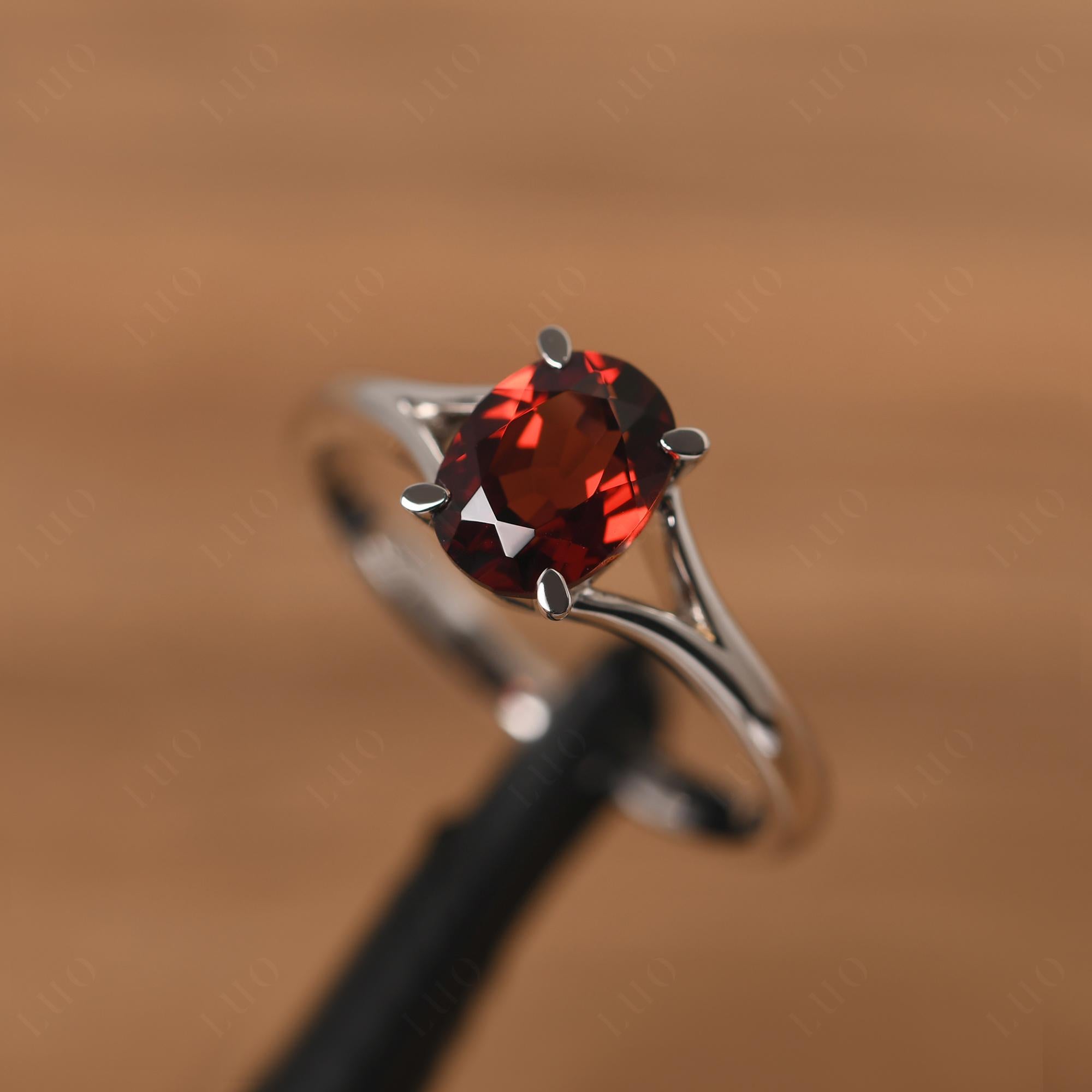 Garnet Split Shank Ring - LUO Jewelry 