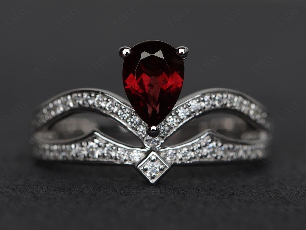 Garnet Tiara Engagement Ring | LUO Jewelry