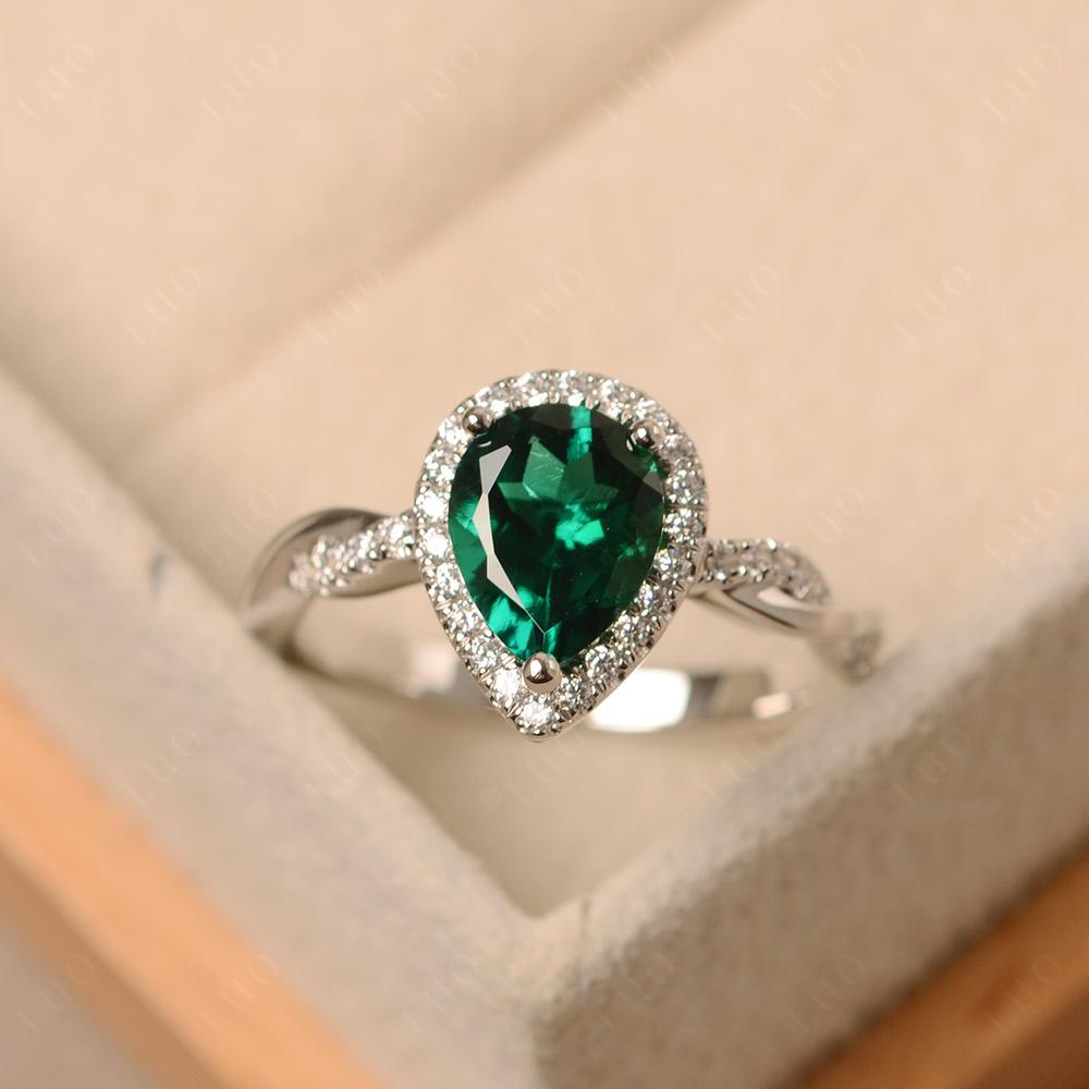 Emerald Twisted Band Engagement Ring - LUO Jewelry 