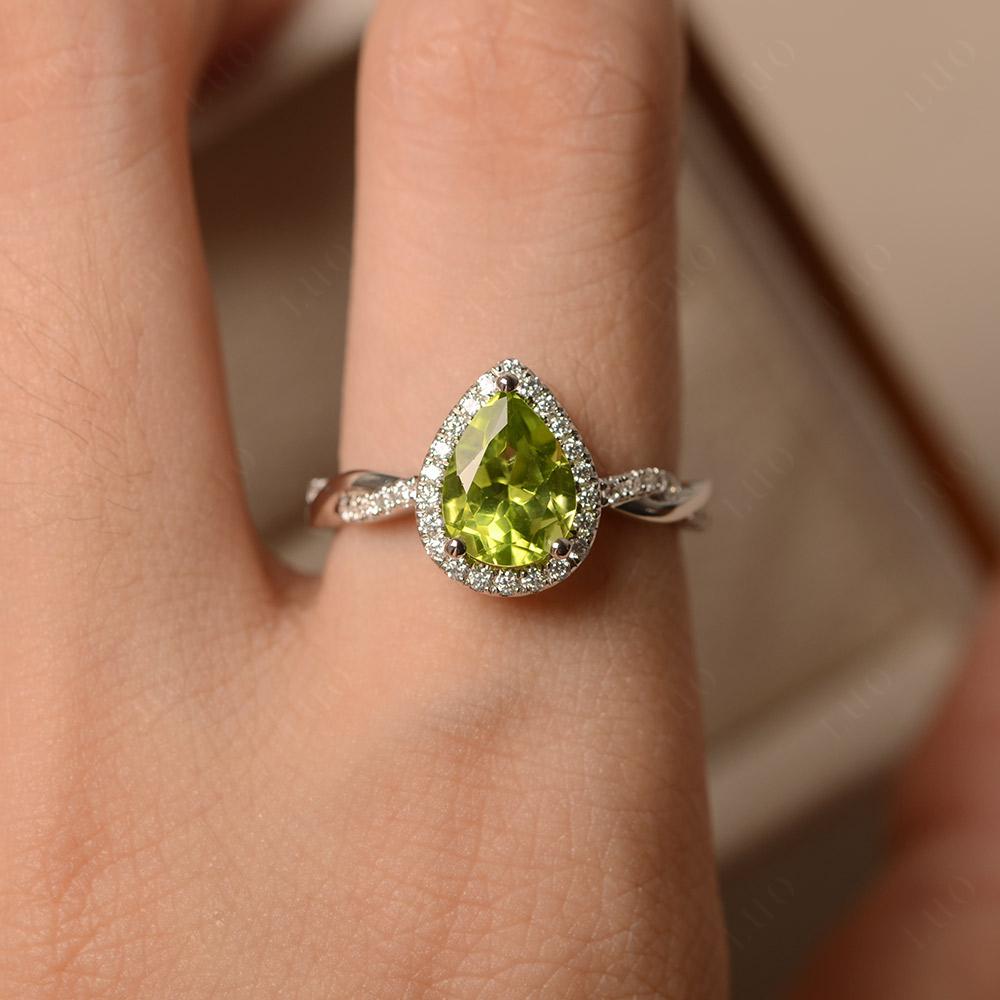 Peridot Twisted Band Engagement Ring - LUO Jewelry 