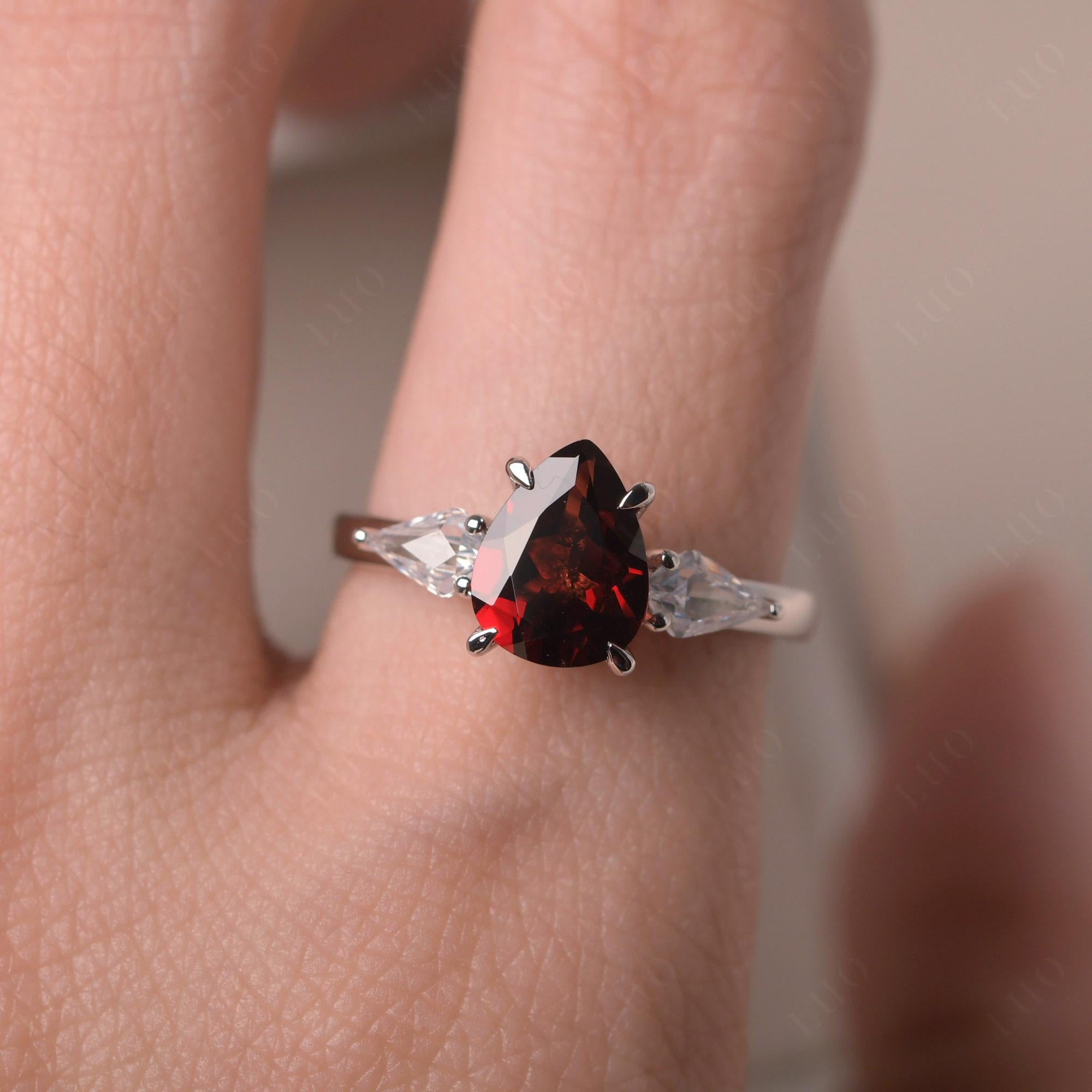 Garnet Pear Three Stone Ring - LUO Jewelry 