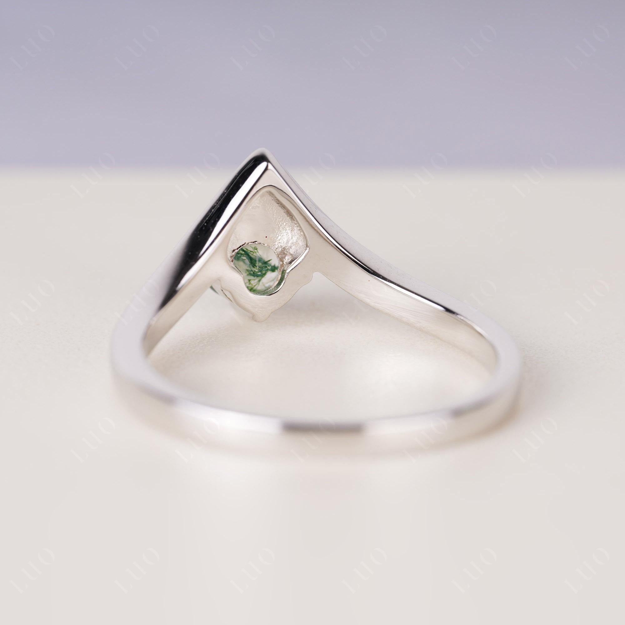 V Shaped Moss Agate Solitaire Ring | LUO Jewelry