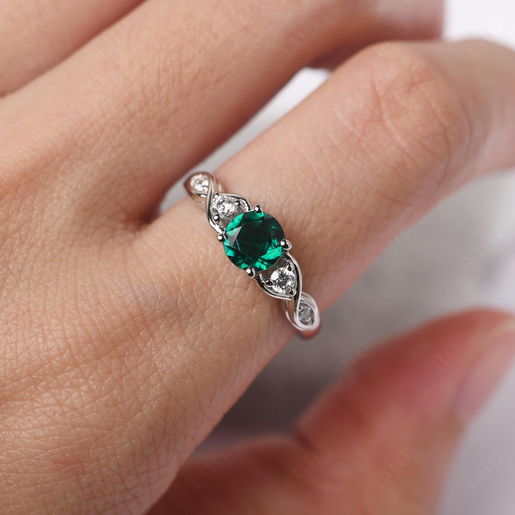 Emerald Twisted Ring - LUO Jewelry 