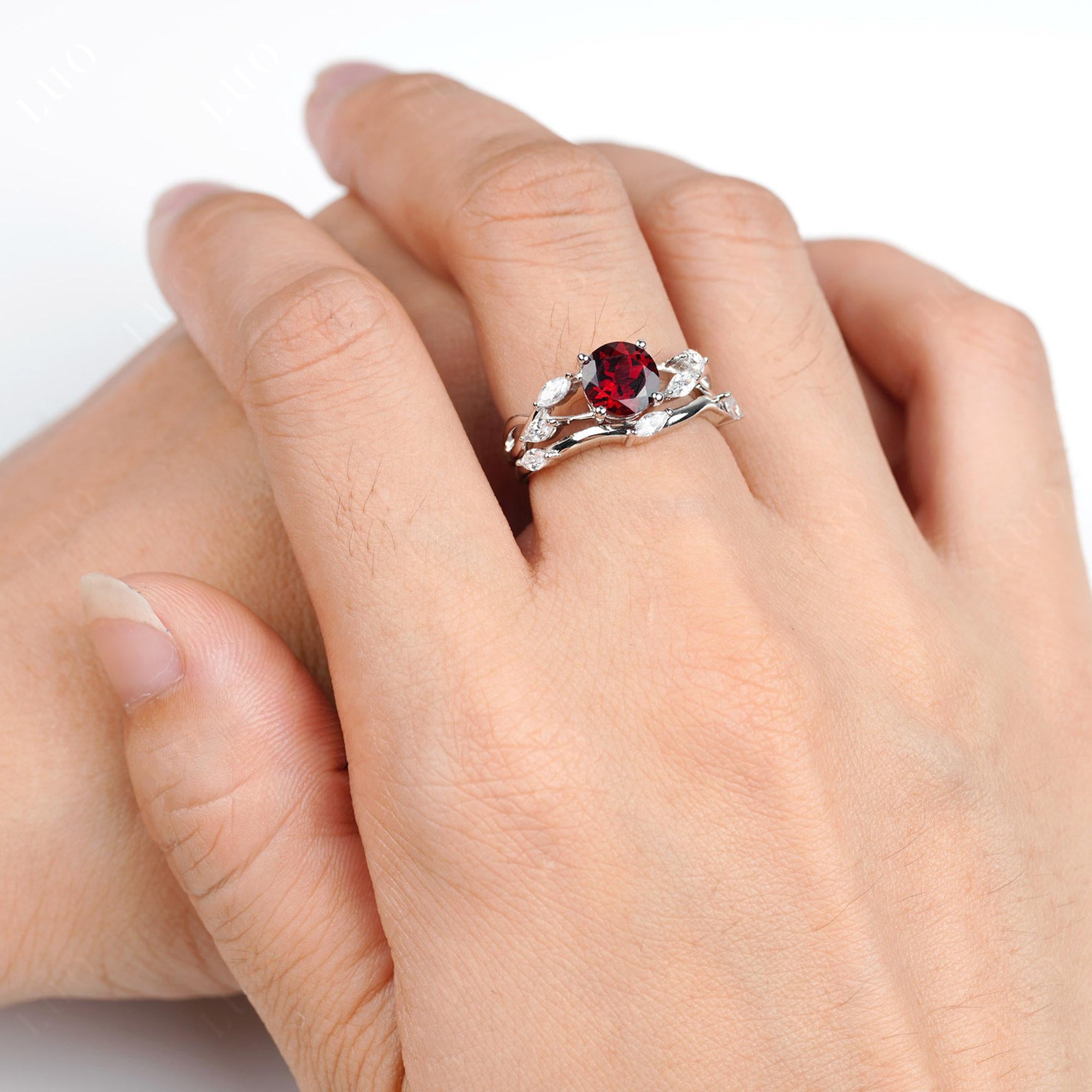 Art Deco Garnet Bridal Set Engagement Ring - LUO Jewelry 