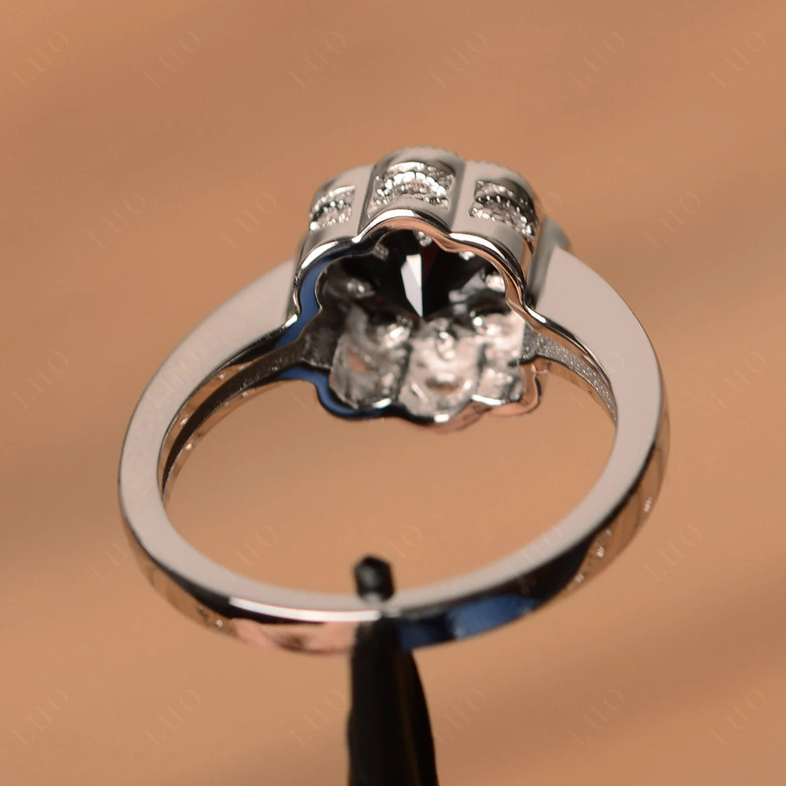 Vintage Black Spinel Ring Halo Flower Ring