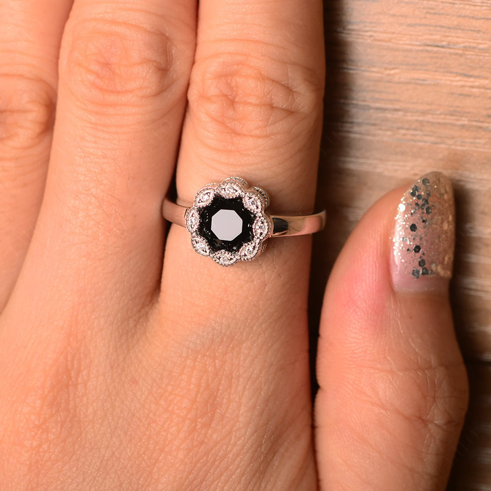 Vintage Black Spinel Ring Halo Flower Ring