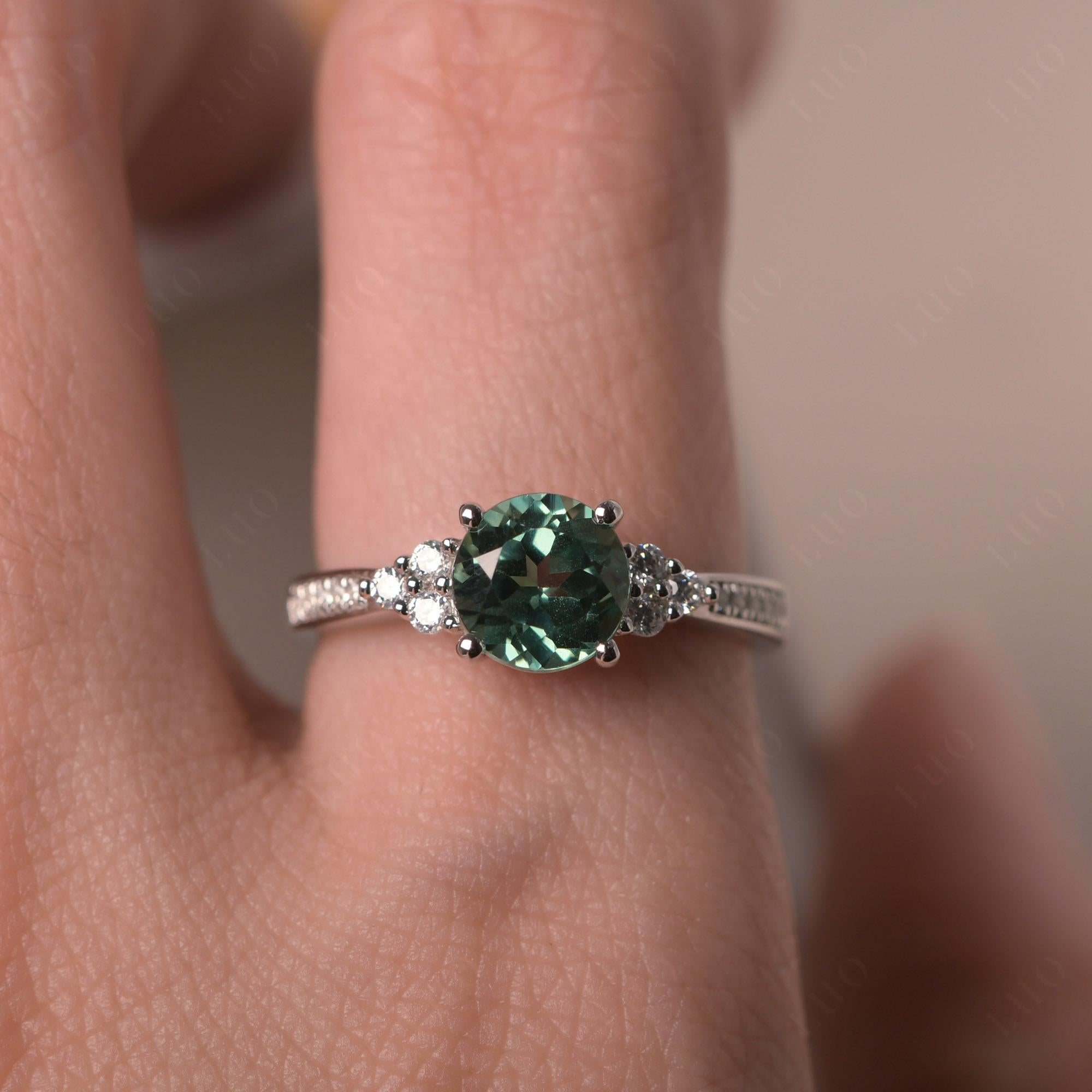 Round Cut Green Sapphire Engagement Ring - LUO Jewelry 