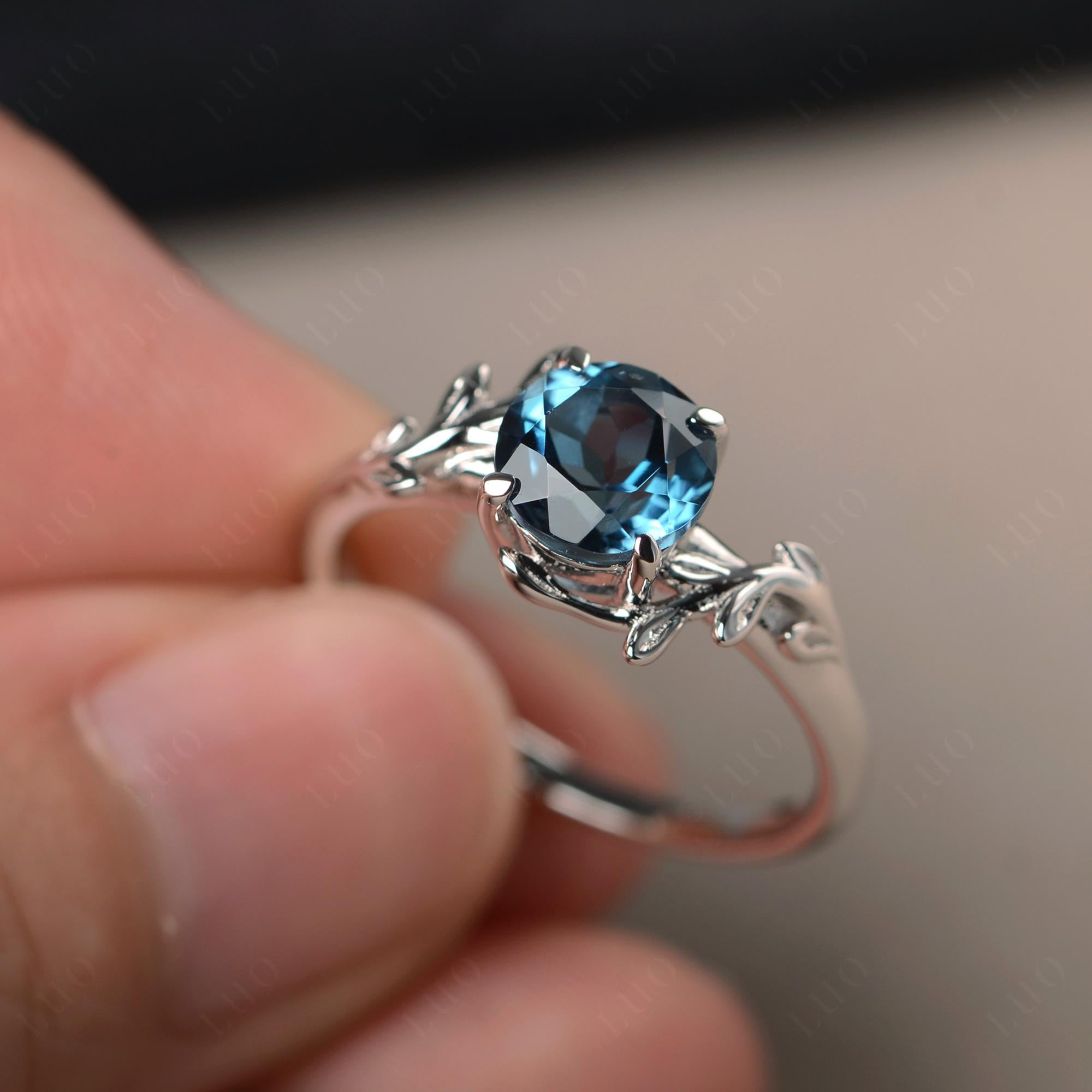 London Blue Topaz Leaf and Vine Ring - LUO Jewelry 