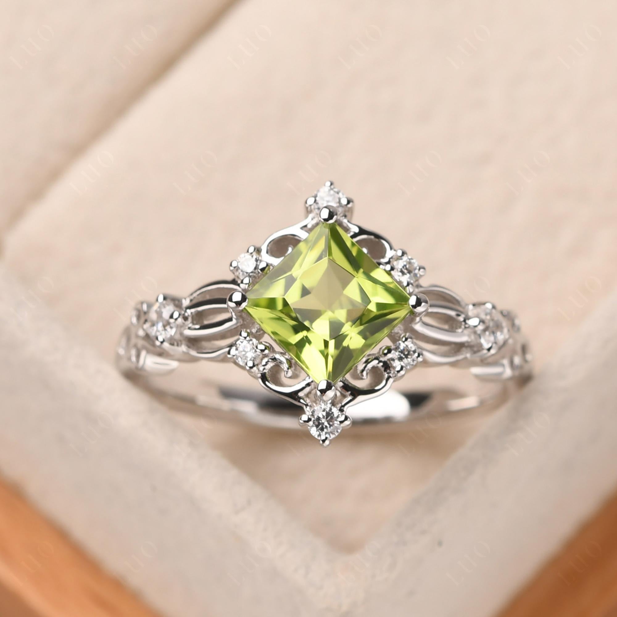 Princess Cut Peridot Art Deco Ring - LUO Jewelry 