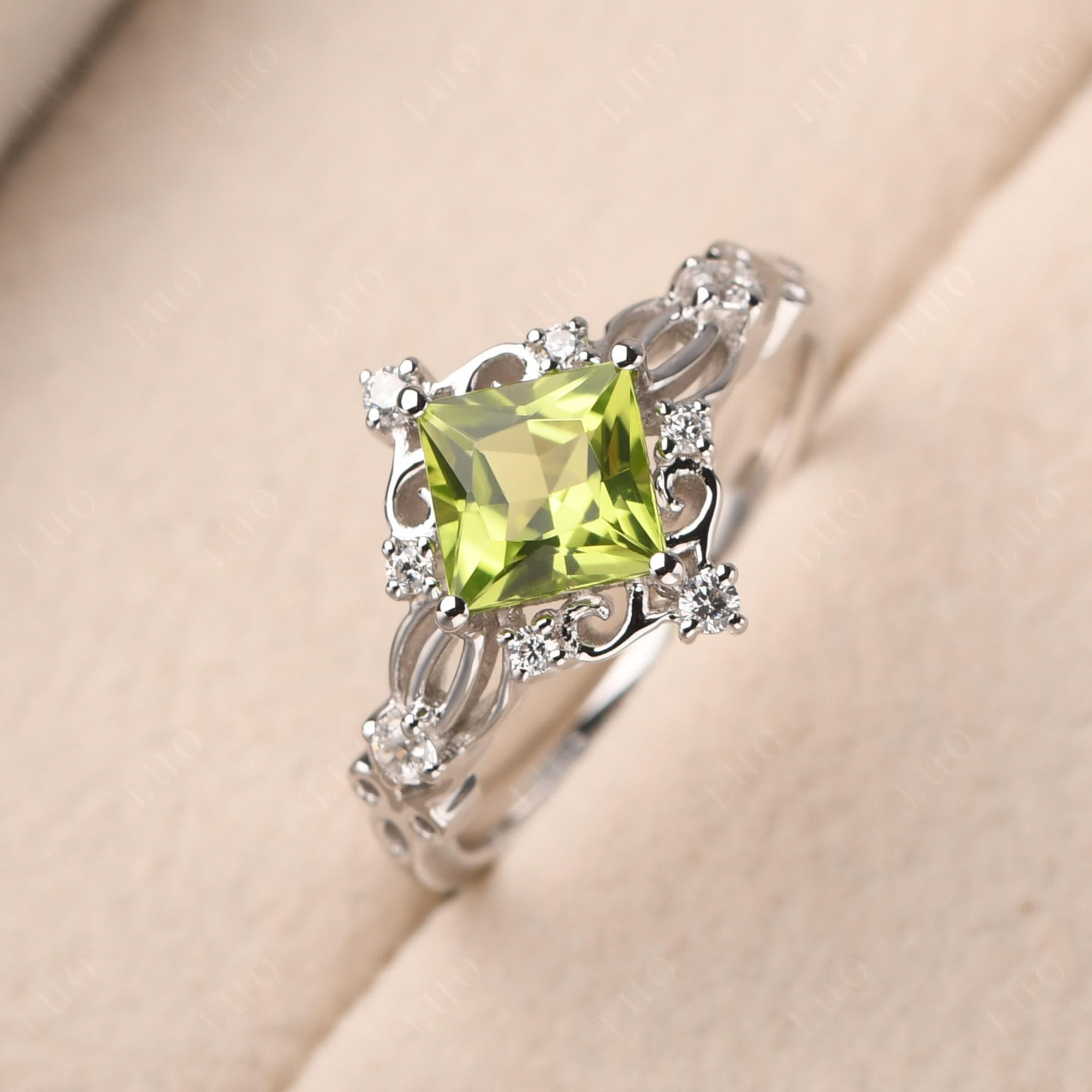 Princess Cut Peridot Art Deco Ring - LUO Jewelry 