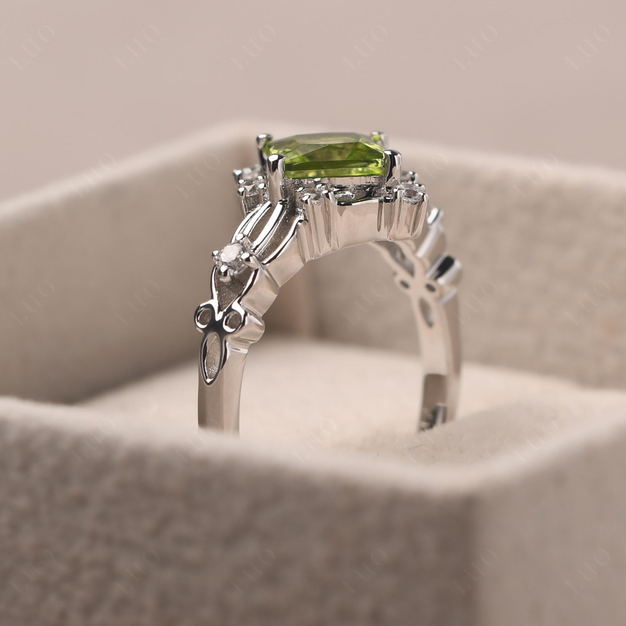 Princess Cut Peridot Art Deco Ring - LUO Jewelry 