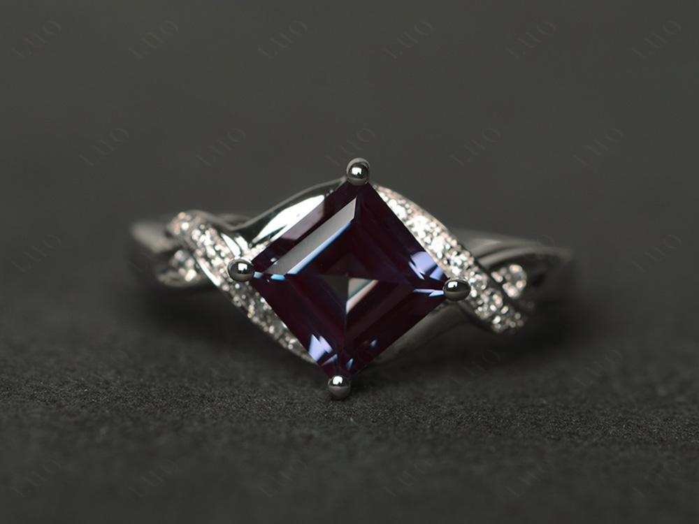 Alexandrite Kite Set Square Cut Ring - LUO Jewelry 