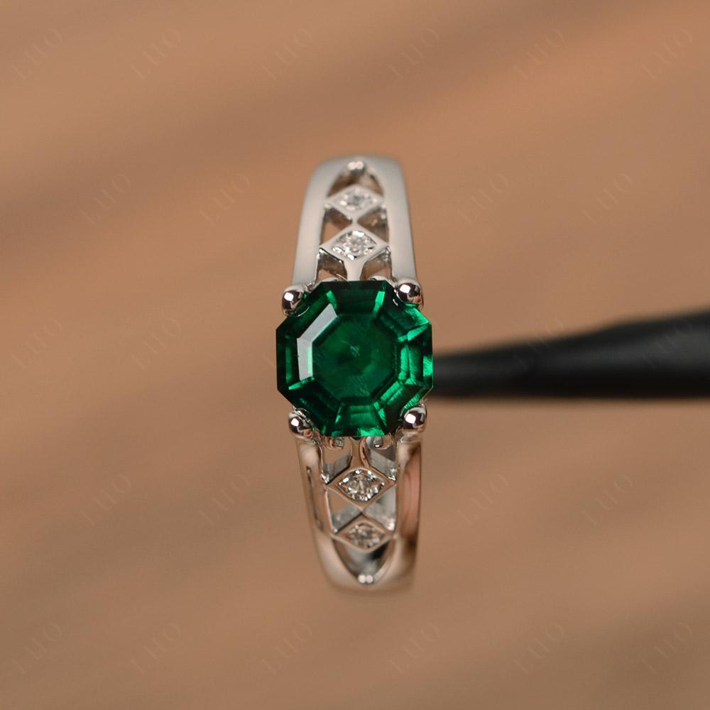 14kt antique offers octagon emerald ring