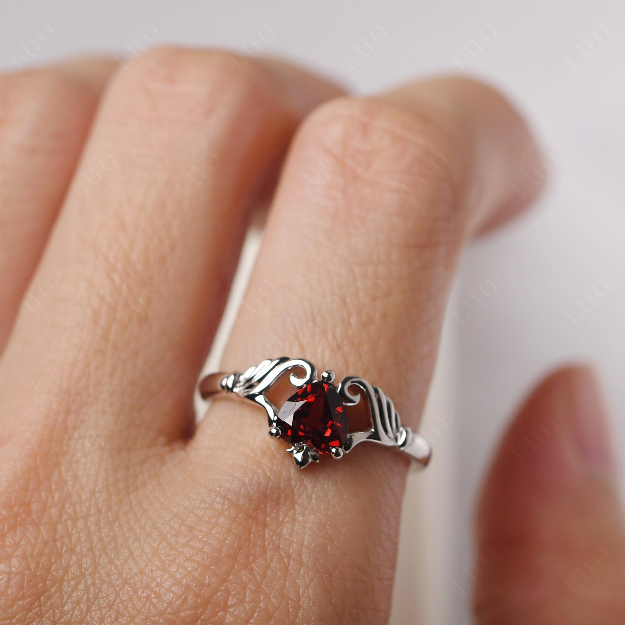Heart Shaped Garnet Claddagh Ring - LUO Jewelry