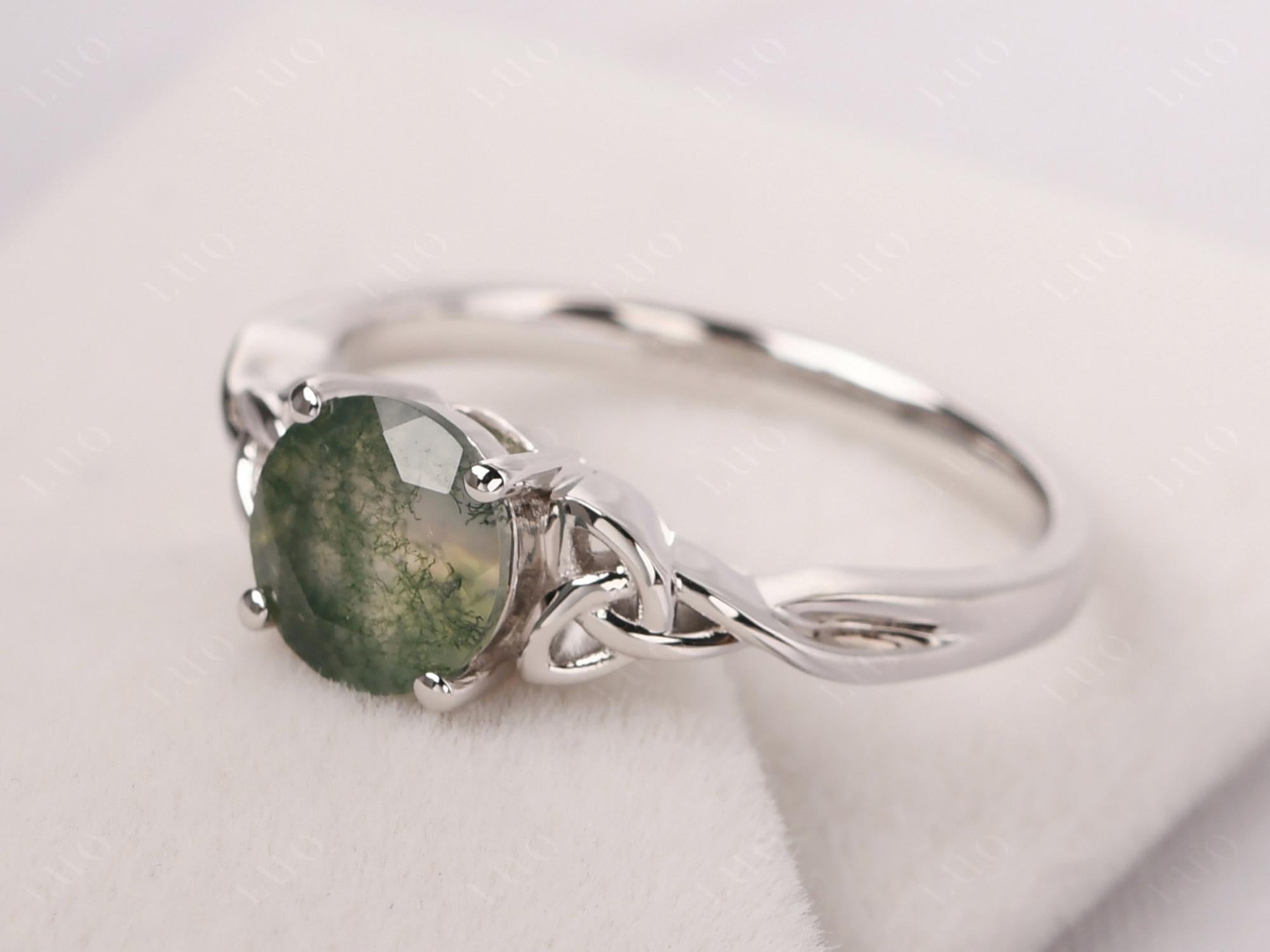 Round Cut Moss Agate Celtic Ring | LUO